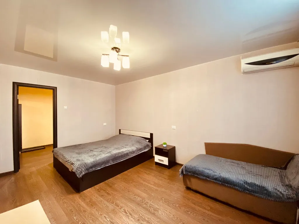 Двухкомнатная квартира на Ореховой 5