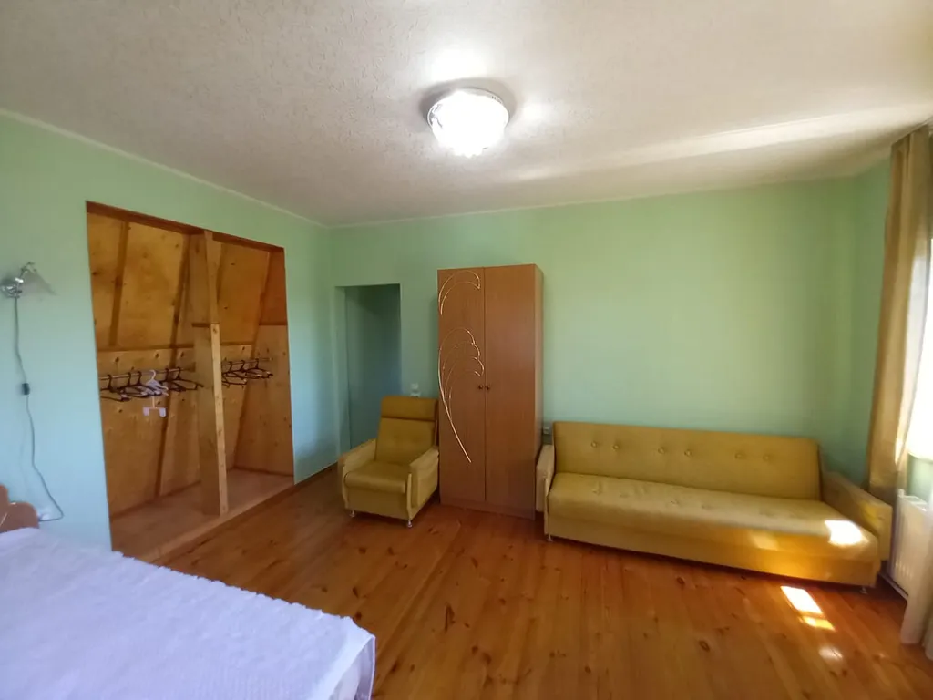 Уютный дом с прекрасным видом в тихом районе