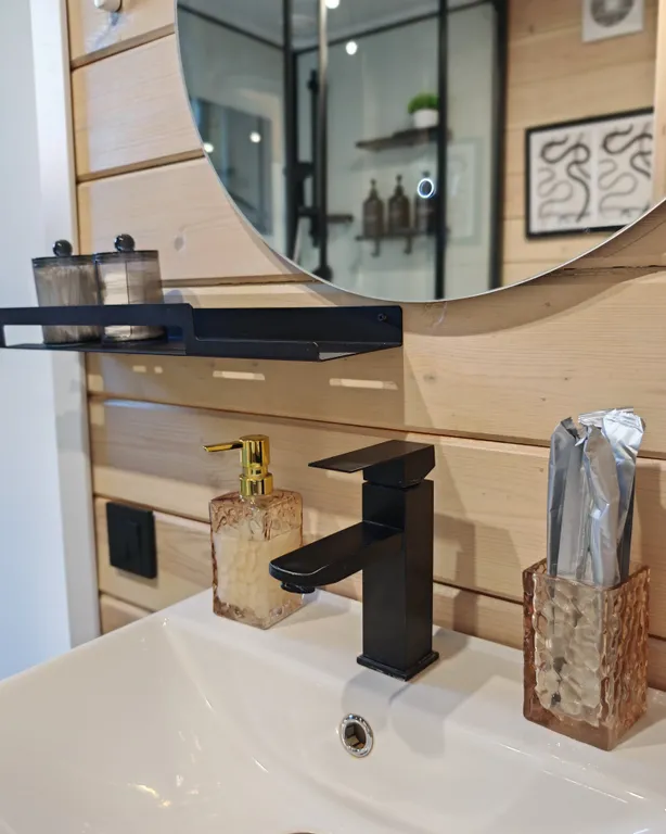 С дровяной сауной и видом на лес и закаты