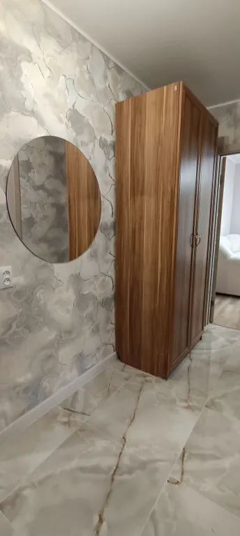 Новенькая квартира на первом этаже