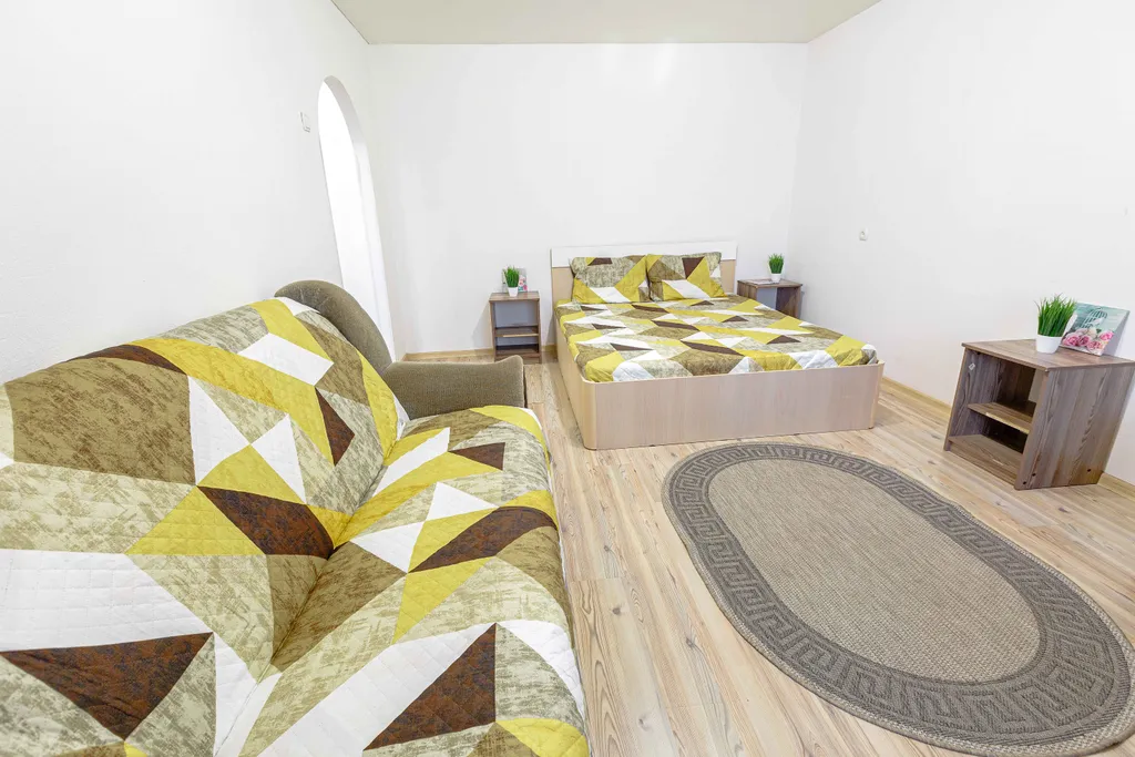 Двухкомнатная квартира в 2-х остановках от парка