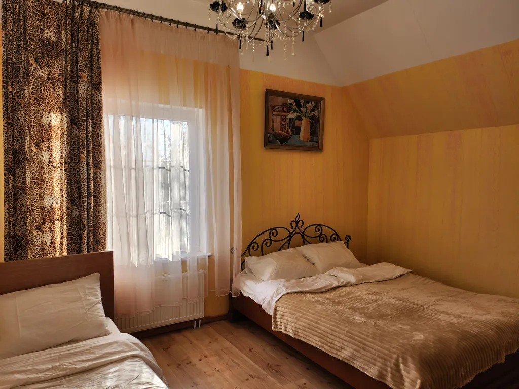 Загородный дом Филино с сауной, садом и барбекю