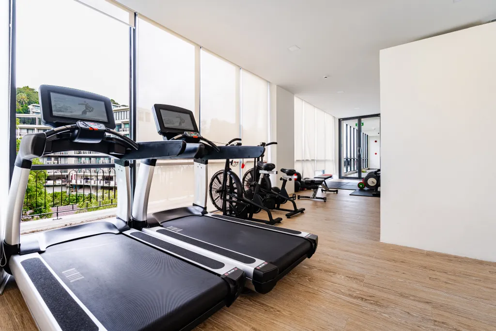 Новые апартаменты с видом на море у пляжа Карон