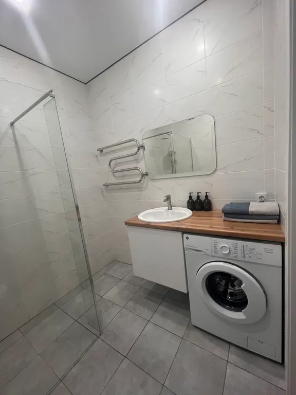 Двухкомнатная квартира на русском поле