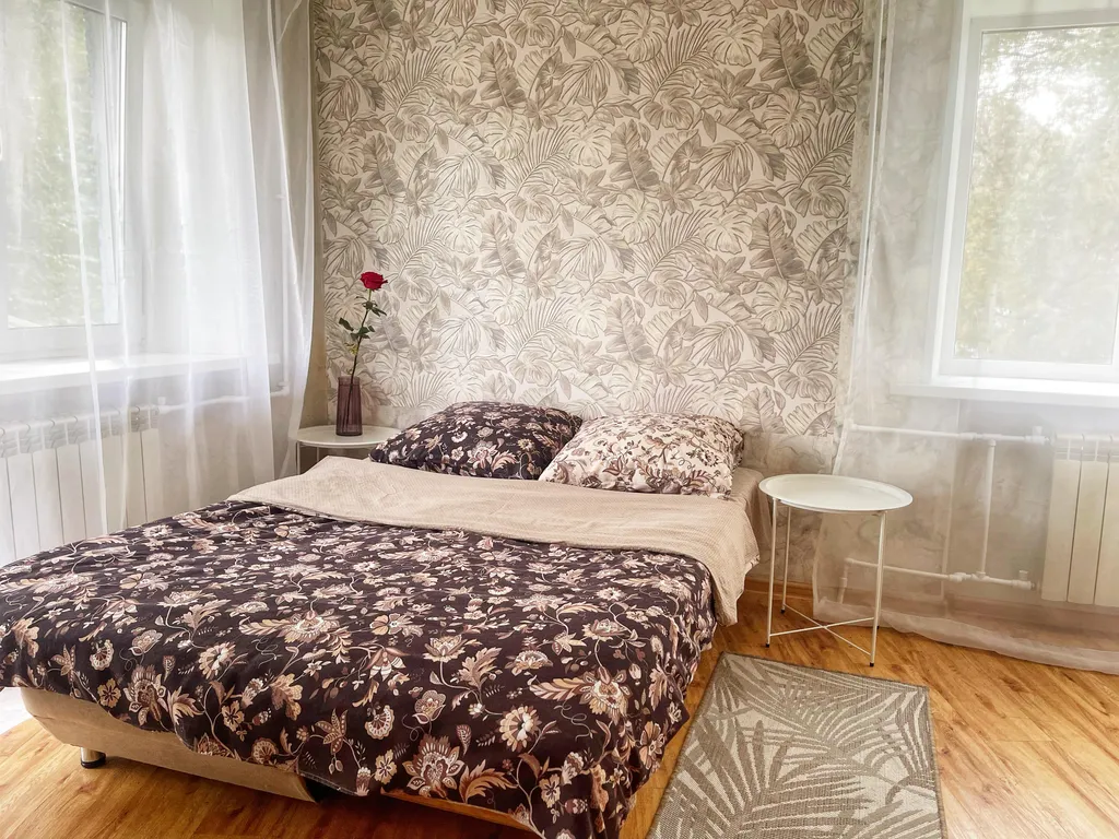 Чистая уютная квартира с современным ремонтом — аренда посуточно в Уссурийск