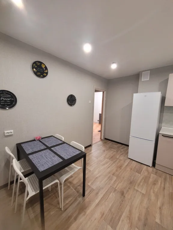 Трёхкомнатные апартаменты у Ледового