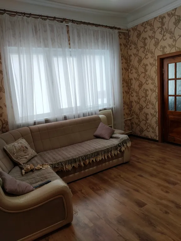 Трёшка у Колоннады в самом центре