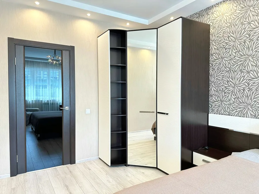 2-комнатная квартира с балконом напротив ЛДК и Кузбасс-Арена