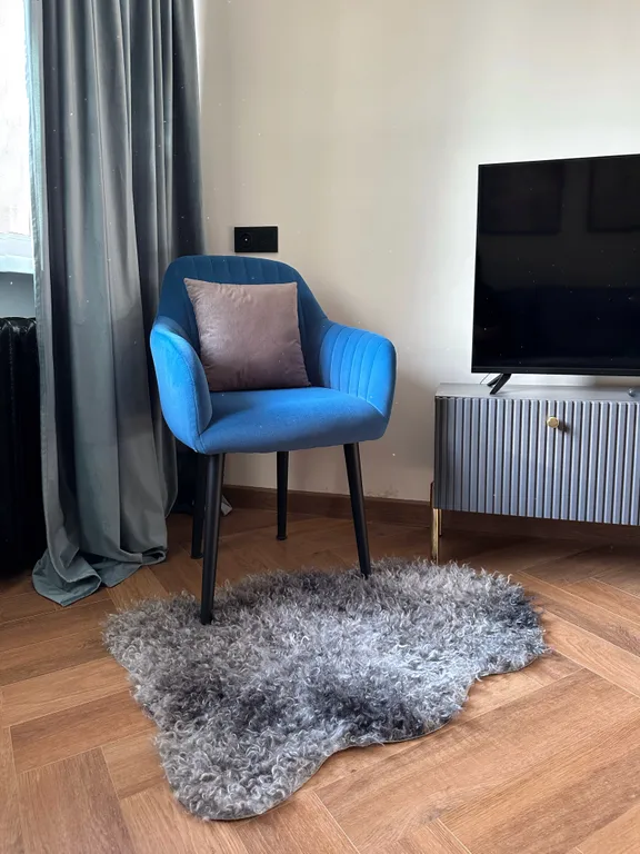 Уютная квартира в центре напротив Старого  и Нового  замков