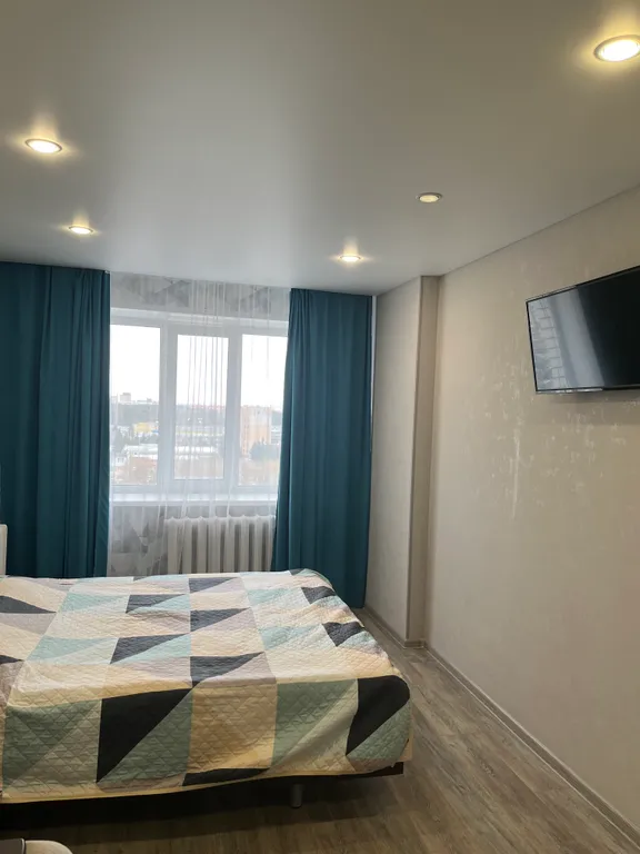 Новый дом на въезде в город