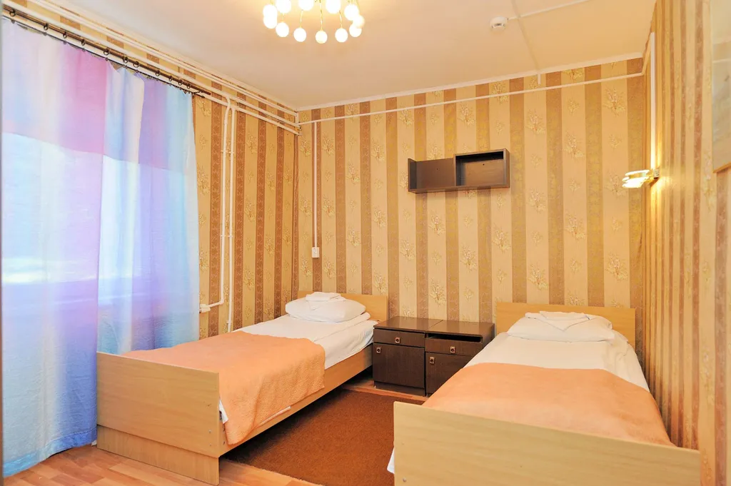 Коттедж Дом 10 левая половина — Луга