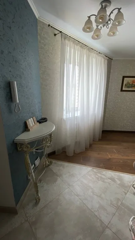 Уютная квартира с обустроенным балконом, оставит у вас на душе тепло