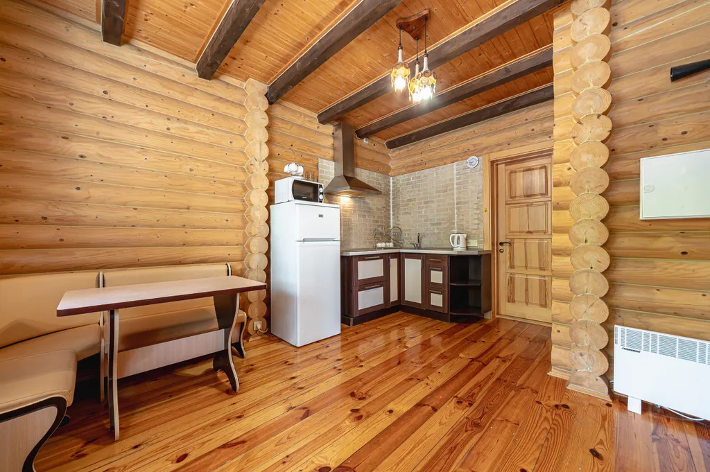 Этаж деревянного сруба