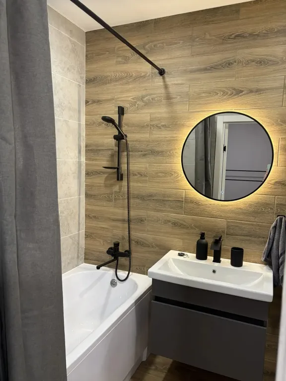 Уютная квартира с видом на озеро