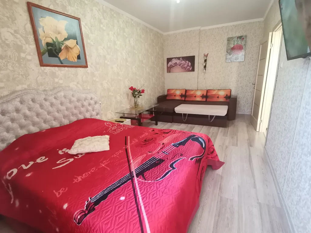 Квартира Своя квартира у моря в новом доме у парка Победы — Севастополь