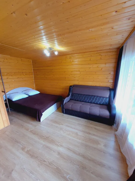 Домик-студия с террасой