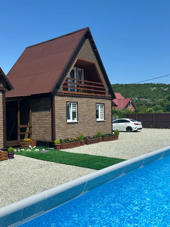 Коттедж Уютный дом с бассейном — аренда посуточно в Джубга