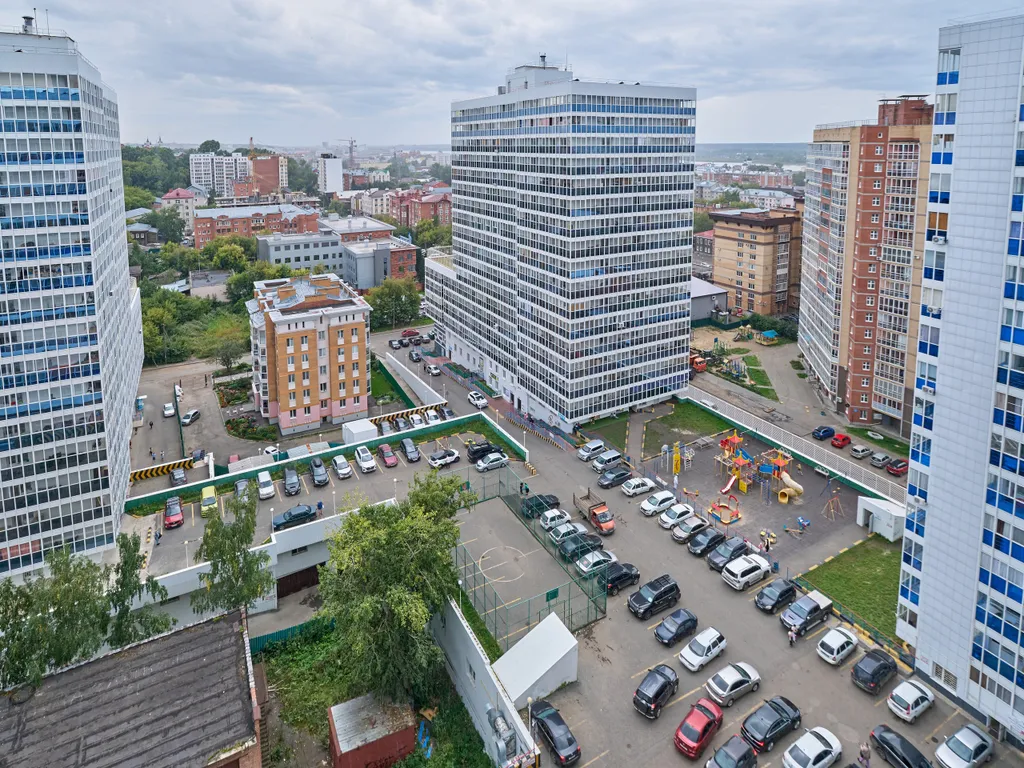 Студия № 16 с видом на реку