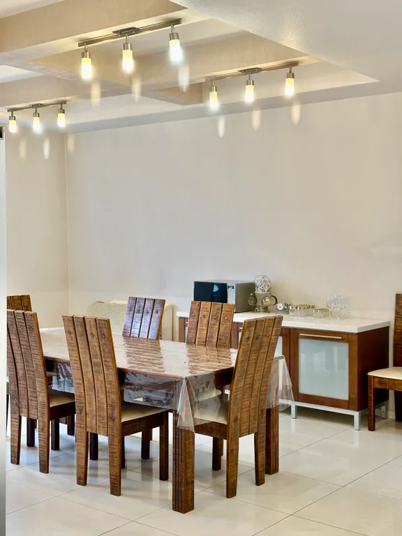 Апартамент люкс в центре города