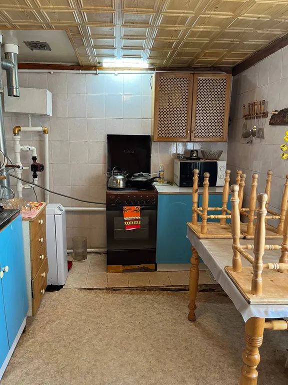 Домик в деревне с отдельной зоной барбекю