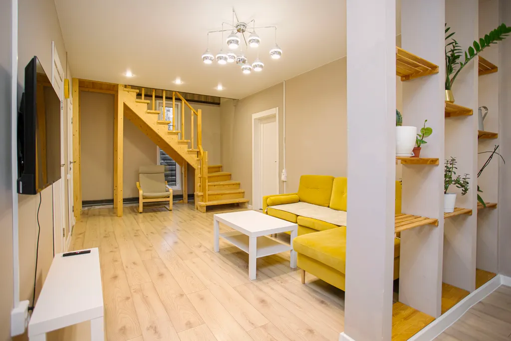 Дом на берегу реки