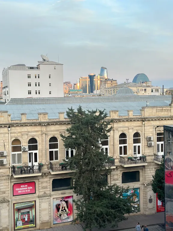 F1 Hard Rock City Center Apartment