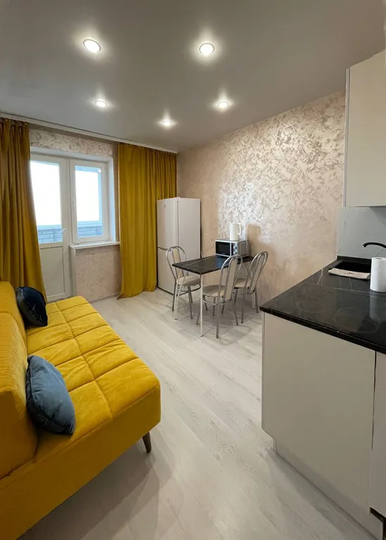 Стильные апартаменты с видом на город