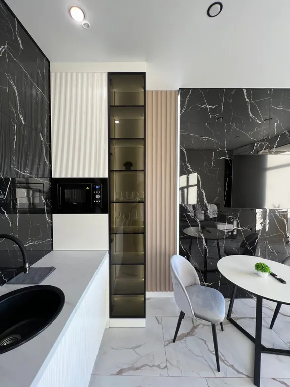 Элитная дизайнерская квартира в центре города