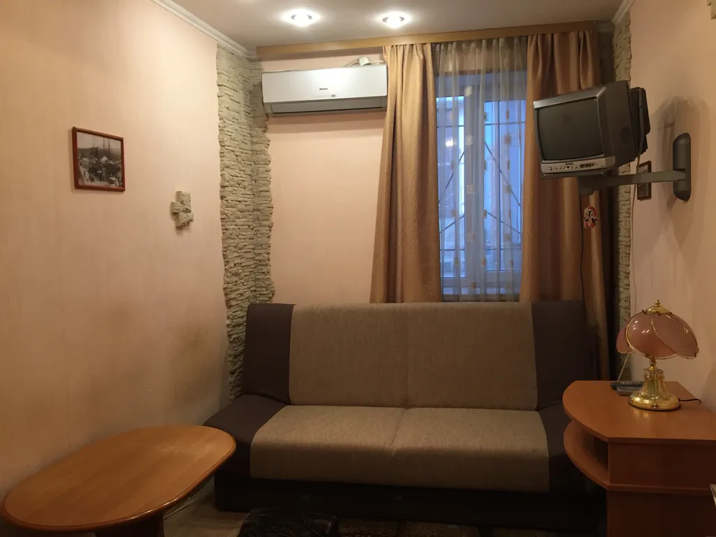 Квартира у моря в центре — аренда посуточно в Ялта