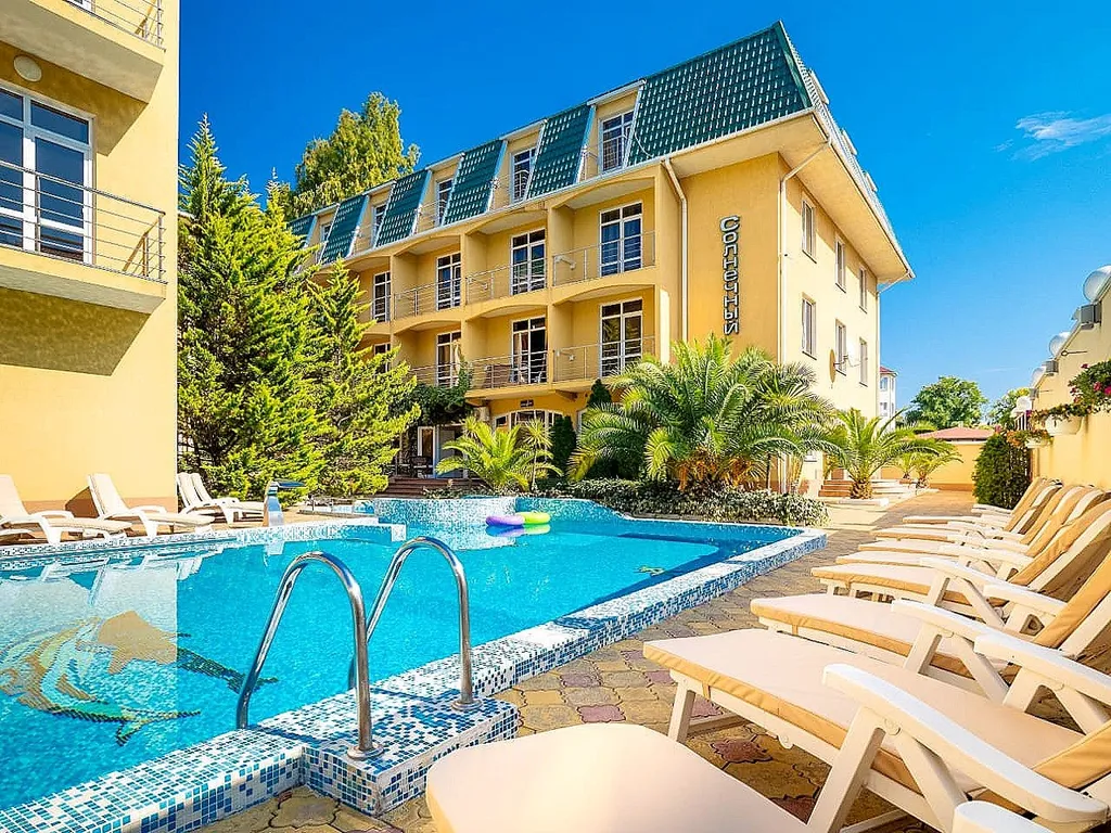 Квартира Квартира с подогреваемым бассейном — Сириус