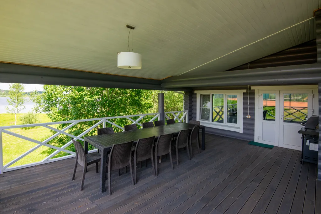 Уютный дом с баней на берегу Рузы