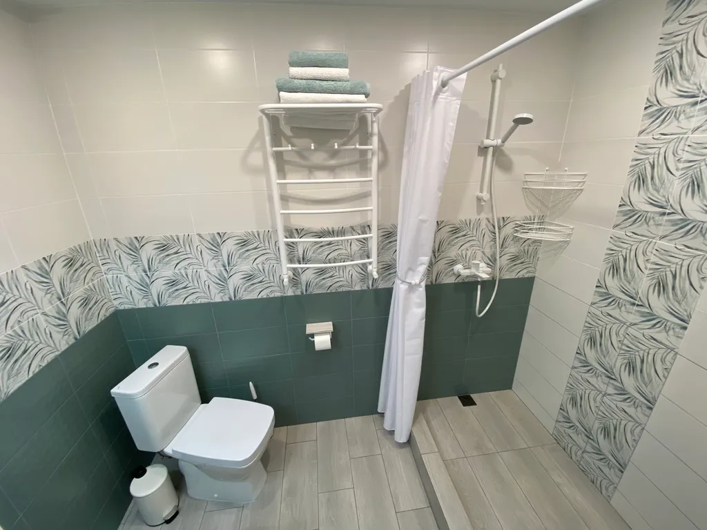 Уютный дом в черте города