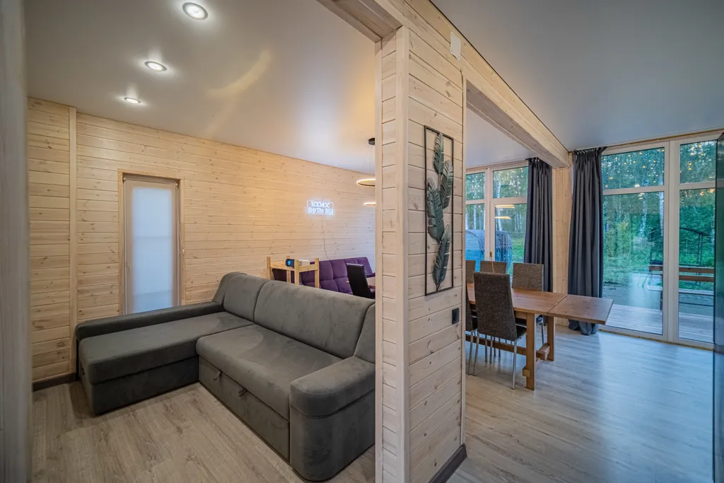 Уютный барн хаус с большими панорамными окнами Барн 4