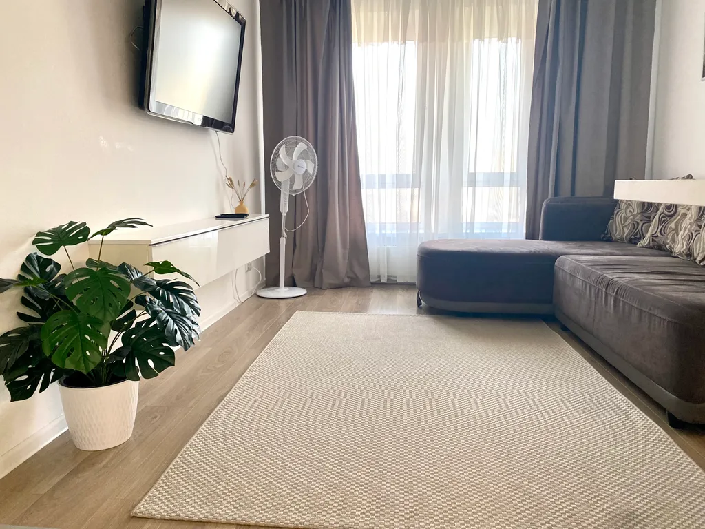 Уютная евродвушка комфорт-саларис возле метро