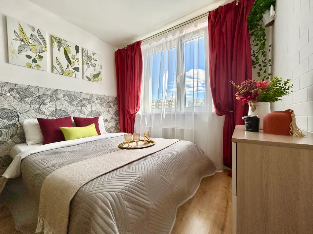 Квартира Уютная студия — аренда посуточно в Троицк