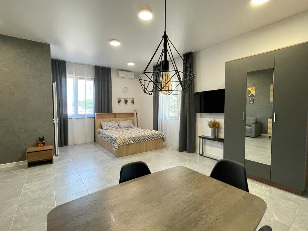 Двухкомнатная квартира с террасой с видом на море