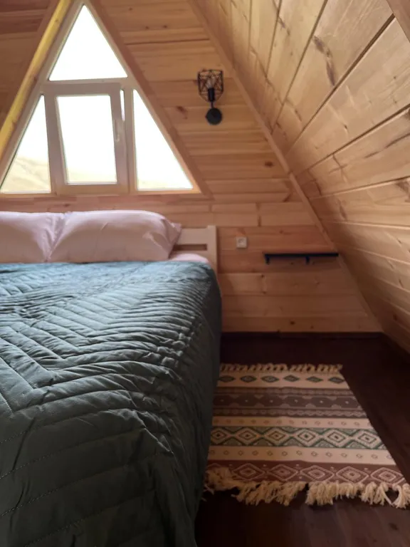 Уютный дом в горах