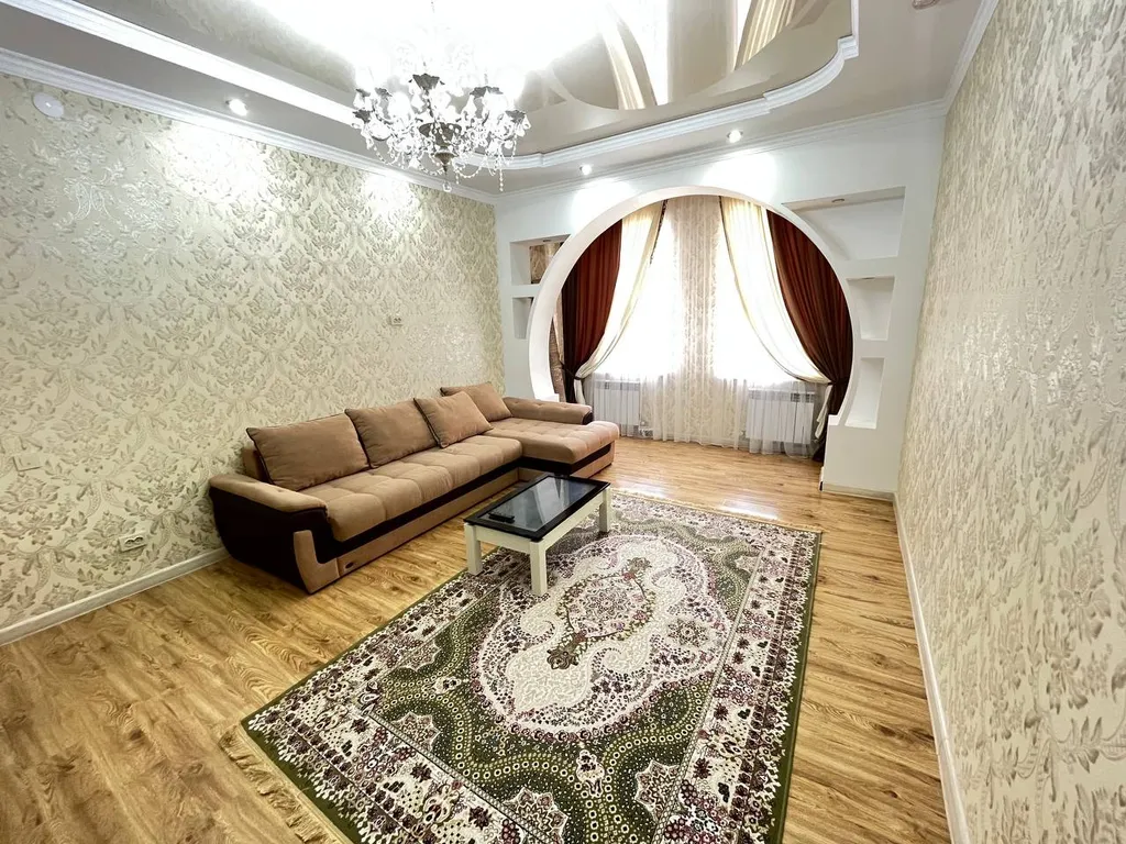 У себя дома