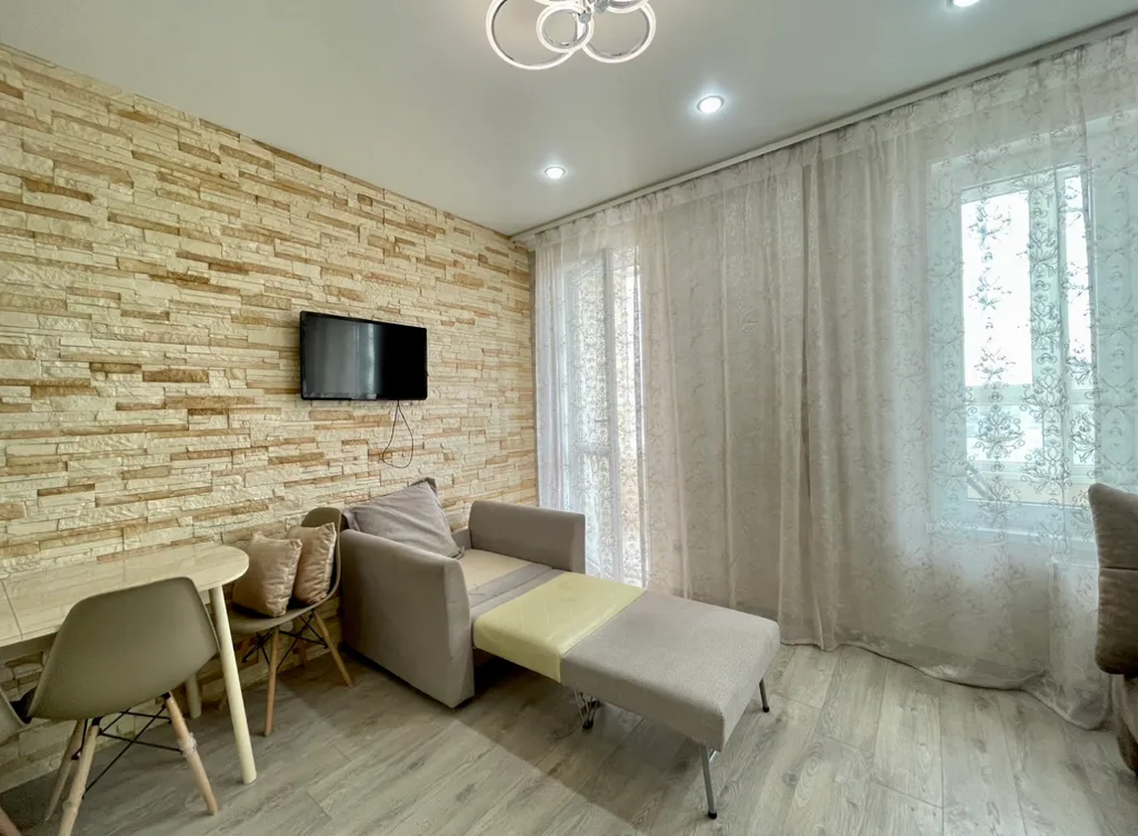 Студия с ремонтом в ЖК - Сказка