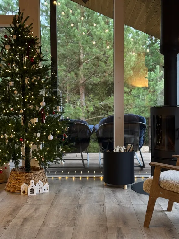 Коттедж Панорамный дом с сауной и камином — Семеновское