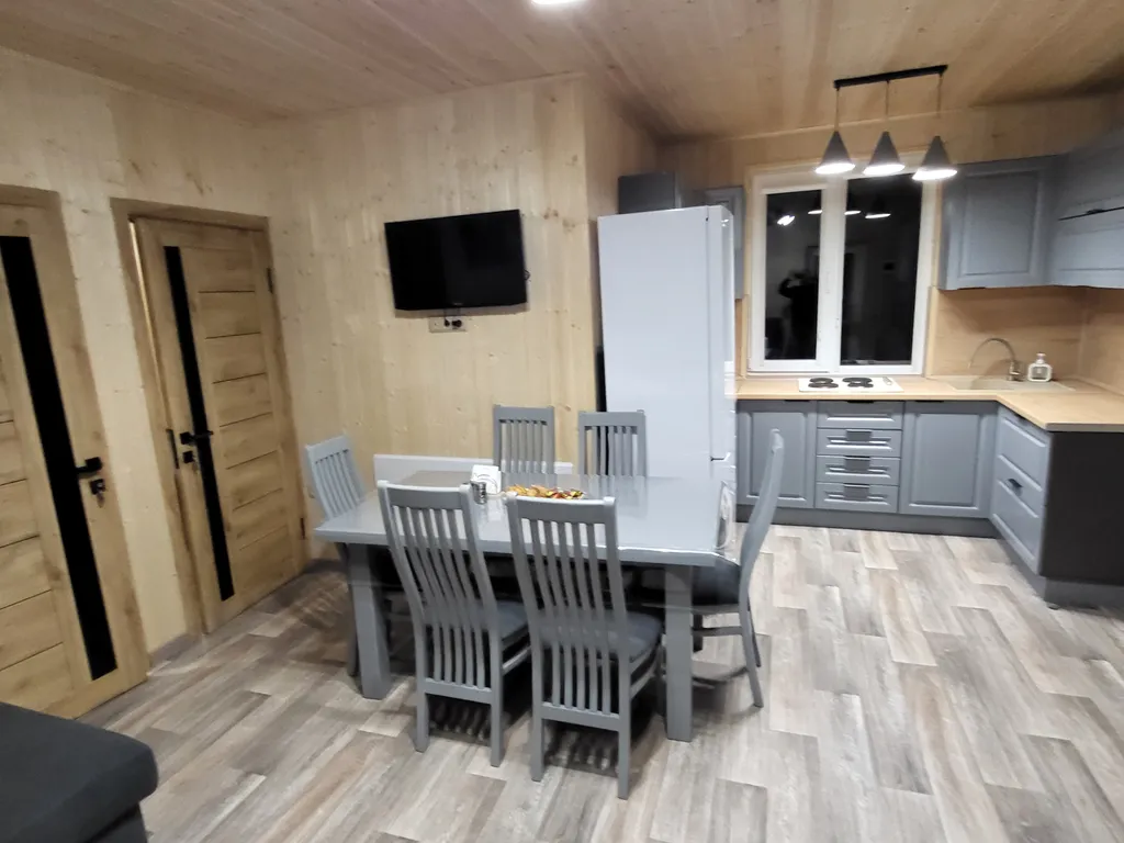 Коттедж с видом на горы (3 спальни)