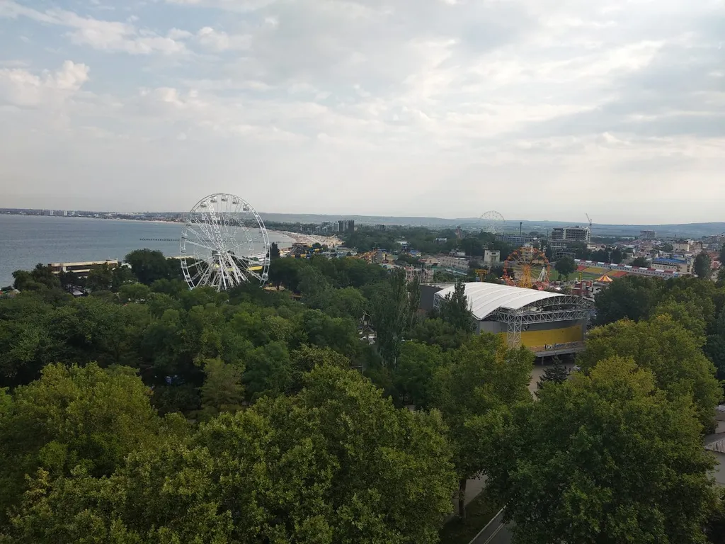 Квартира Квартира на первой береговой линии, в центре города, с видом на море — Анапа