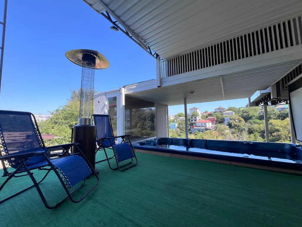 Уютный таунхаус с теплым бассейном и баней