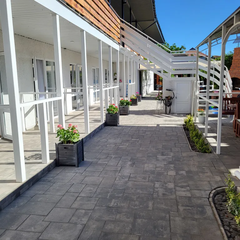 №11 2-х комнатный номер на первом этаже