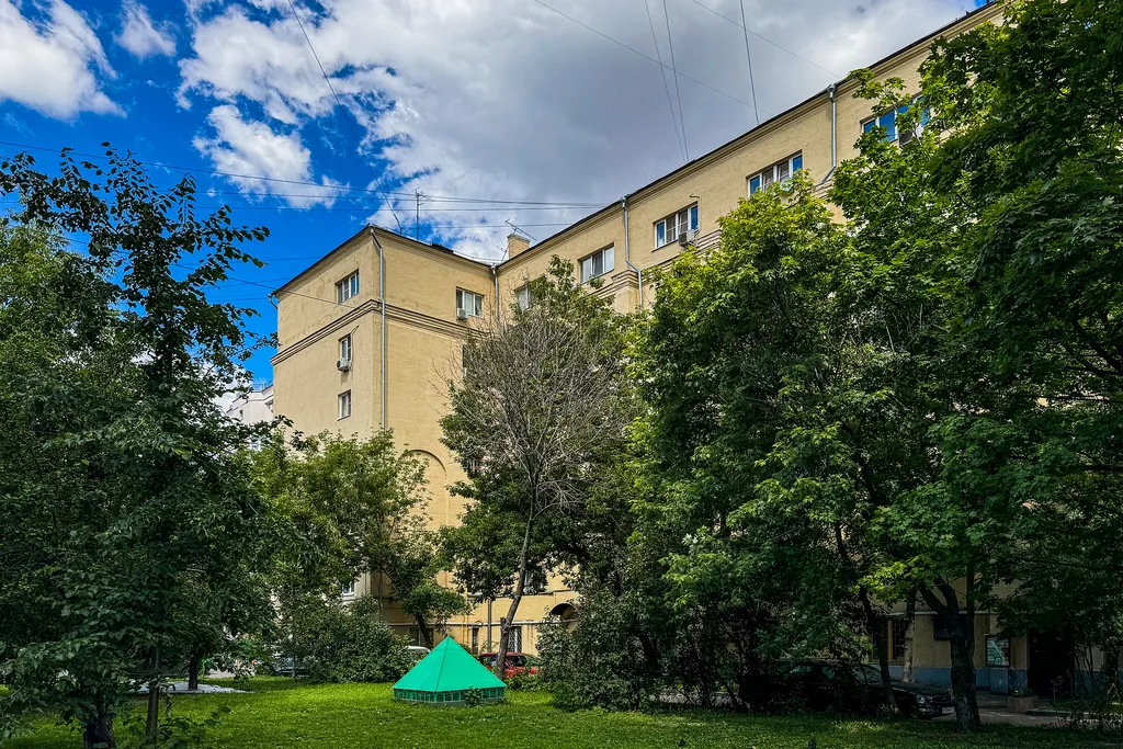 Квартира Квартира в историческом Доме артистов, Кремль в шаговой доступности — Москва