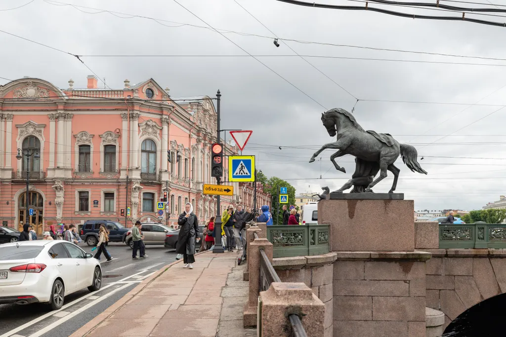 Квартира Уютные апартаменты у Аничкова моста — ваш идеальный Петербург — Санкт-Петербург