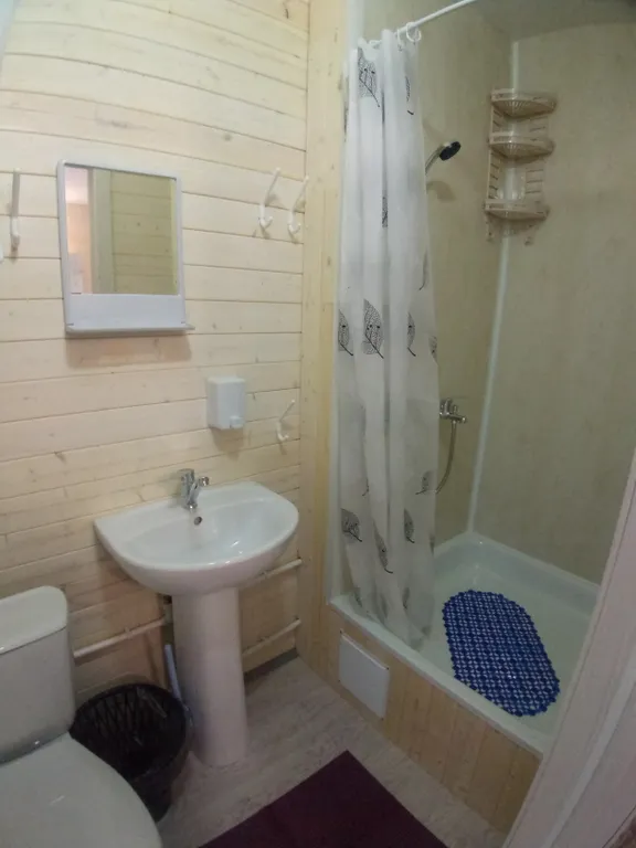 Уютный благоустроенный дом с видом на горы