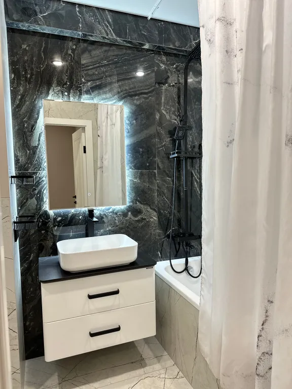 Шикарная евротрешка