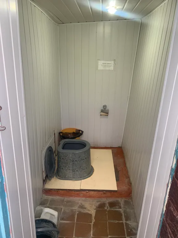 Деревенский дом, в восьми километрах от Каспийского моря