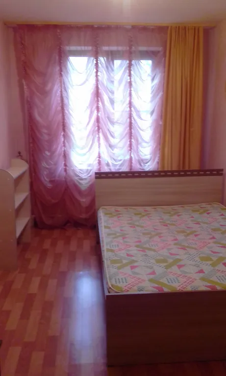 Уютная чистая рядом с озером и парком